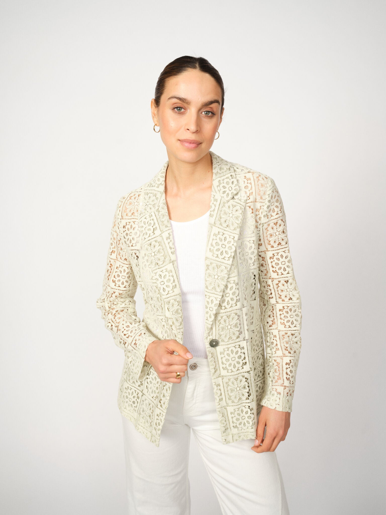 Modelshot / Moss Gray / Detail